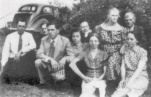Lacy Family in the 40's